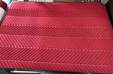 未使用 店舗用玄関フロアマット　120&times;79cm 　赤色　､黒色 イメージ1