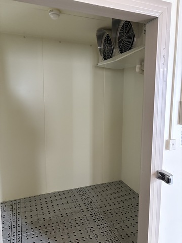 プレハブ冷凍庫 1.5坪 イメージ3