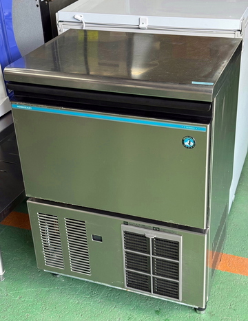 中古キユーブアイス製氷機 IM-45M-1 イメージ1