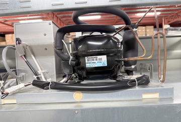 中古インバーター制御冷蔵庫　HR-180A3-1 イメージ3