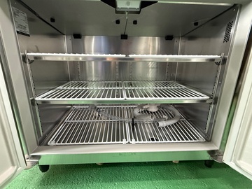 新古品　テーブル形恒温恒湿庫　CT-120SNCG-RML イメージ2