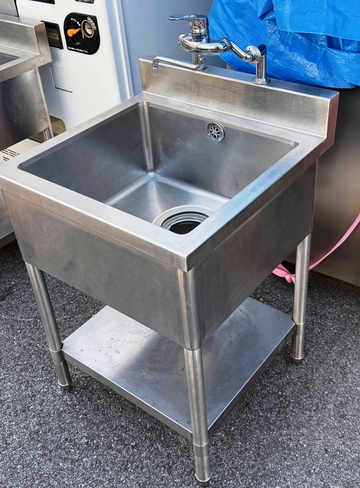 中古　ステンレス一槽シンク　600＊600