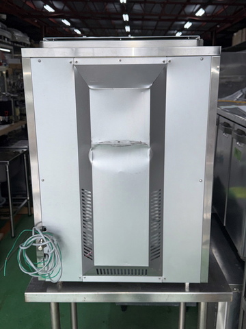 中型高速コンベクションオーブン　RCK-20BS4 イメージ3
